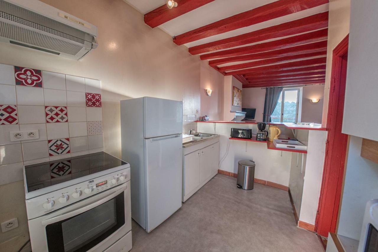 Le Refuge Des Alpes Mancelles Apartment Fresnay-sur-Sarthe ภายนอก รูปภาพ