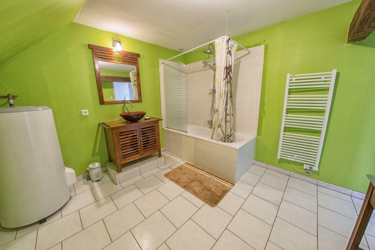 Le Refuge Des Alpes Mancelles Apartment Fresnay-sur-Sarthe ภายนอก รูปภาพ