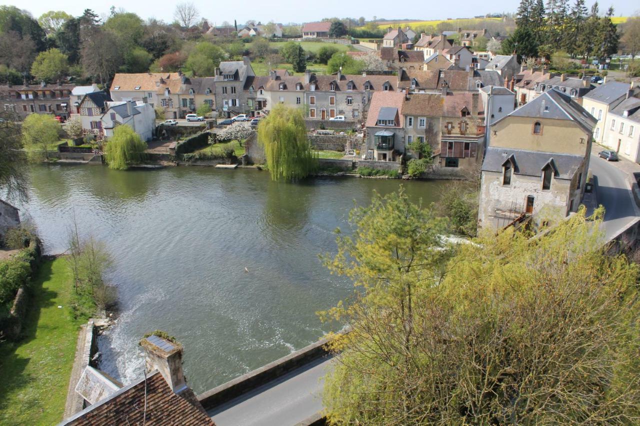 Le Refuge Des Alpes Mancelles Apartment Fresnay-sur-Sarthe ภายนอก รูปภาพ